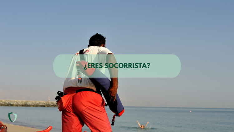 Socorrista en una playa